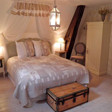 L'Ange Est Reveur Bed & Breakfast Langeais Exterior photo