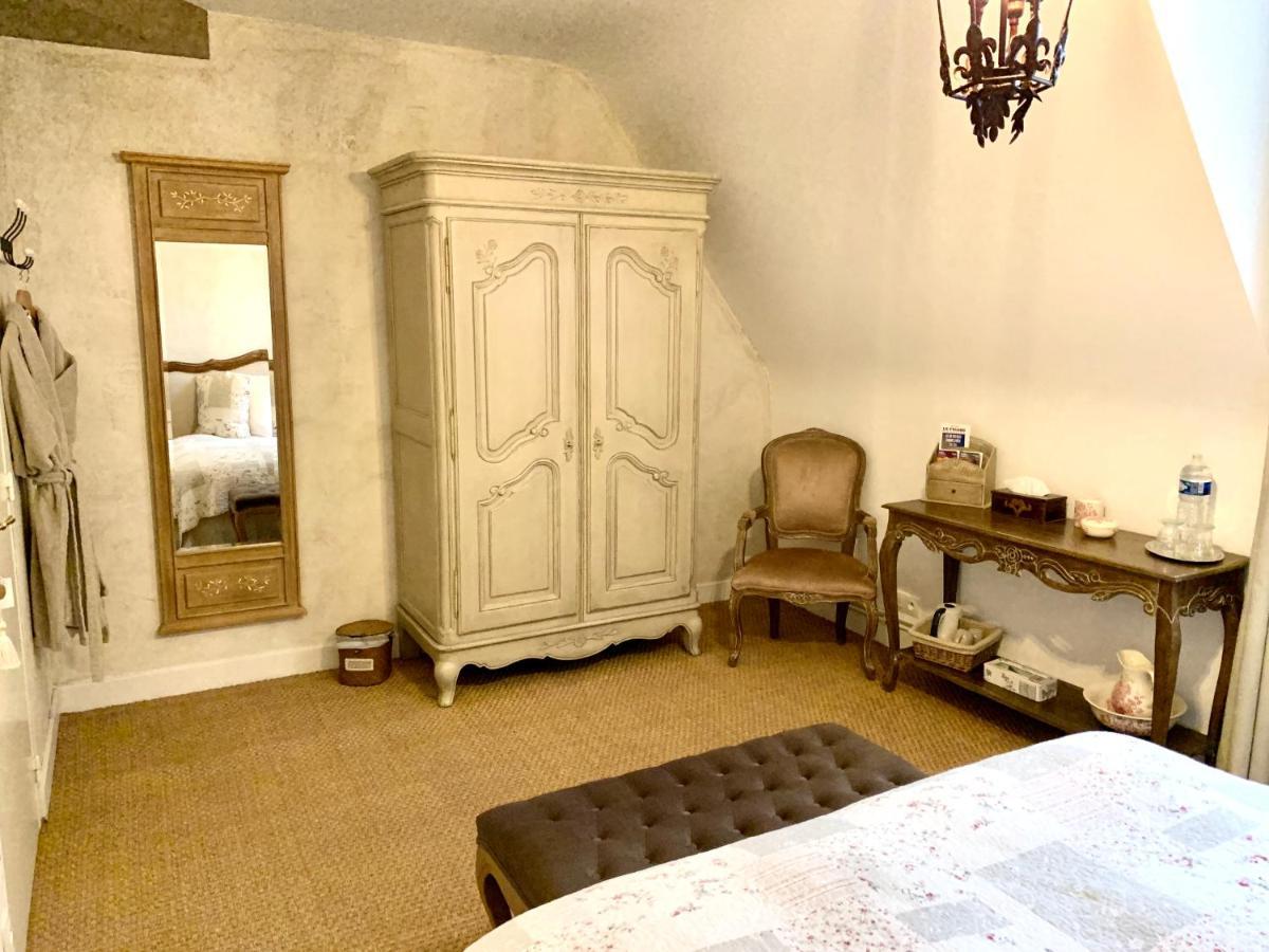 L'Ange Est Reveur Bed & Breakfast Langeais Exterior photo